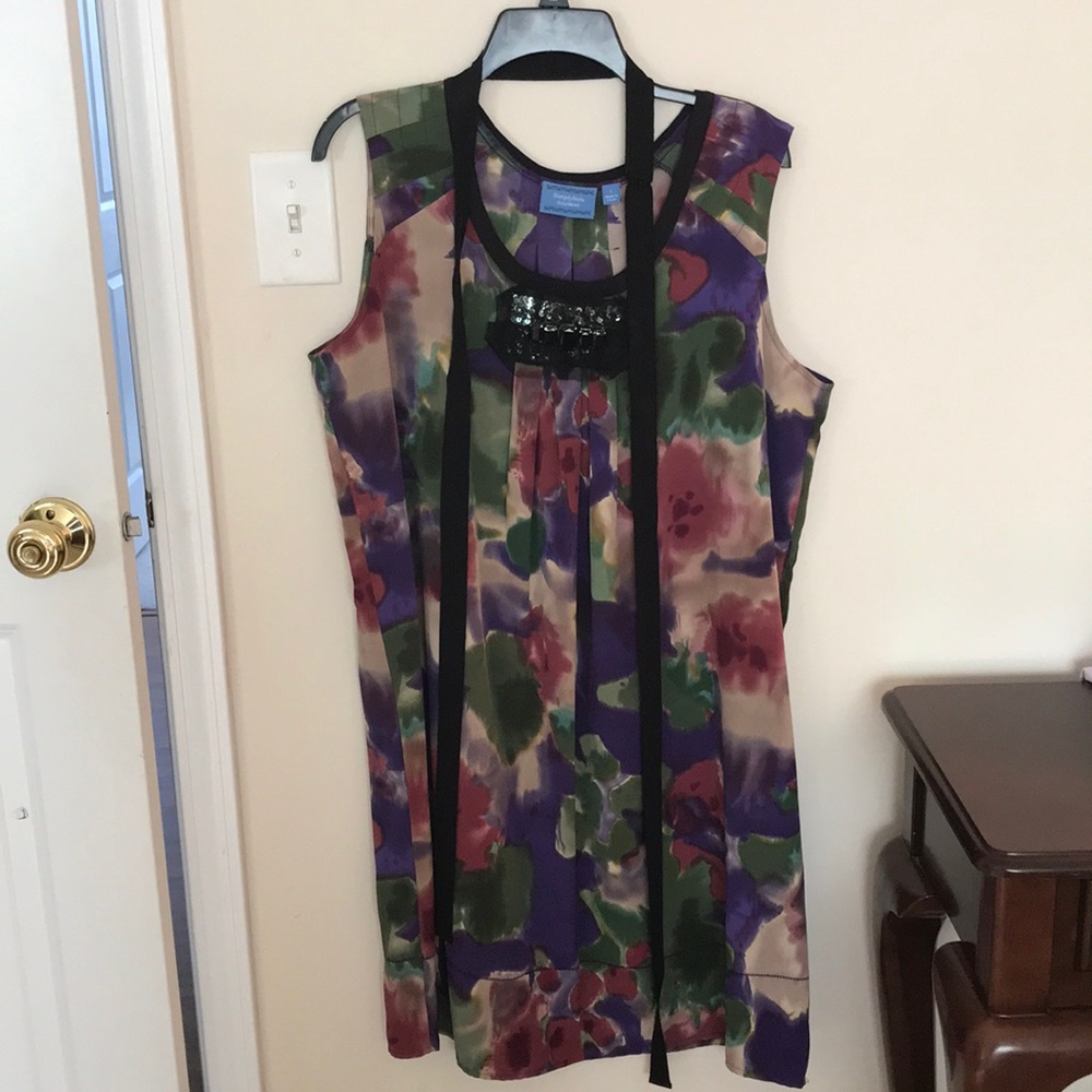 Simply Vera Wang floral sleeveless dress